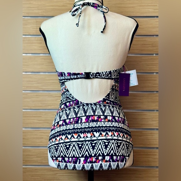 LASCANA Cutout Halterneck One-Piece Swimsuit in Black Multicolor Geometric Print - Picture 5 of 16